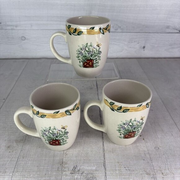 Thomson Pottery BIRDHOUSE 39146 Birds Vines Hearts 12oz 4" Tall Mug Cup Set 3 - Picture 5 of 16